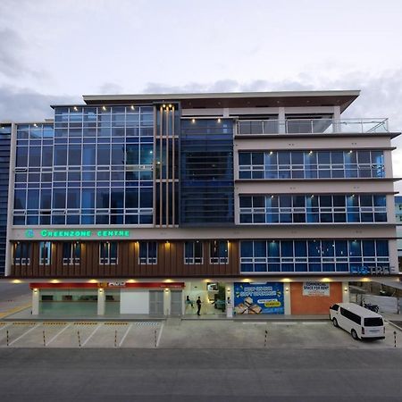 Figtree Hotel Iloilo City Exterior photo