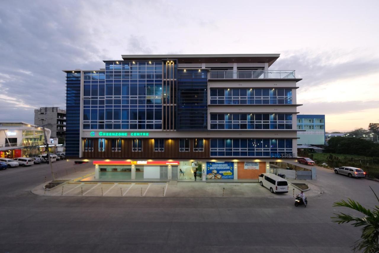 Figtree Hotel Iloilo City Exterior photo